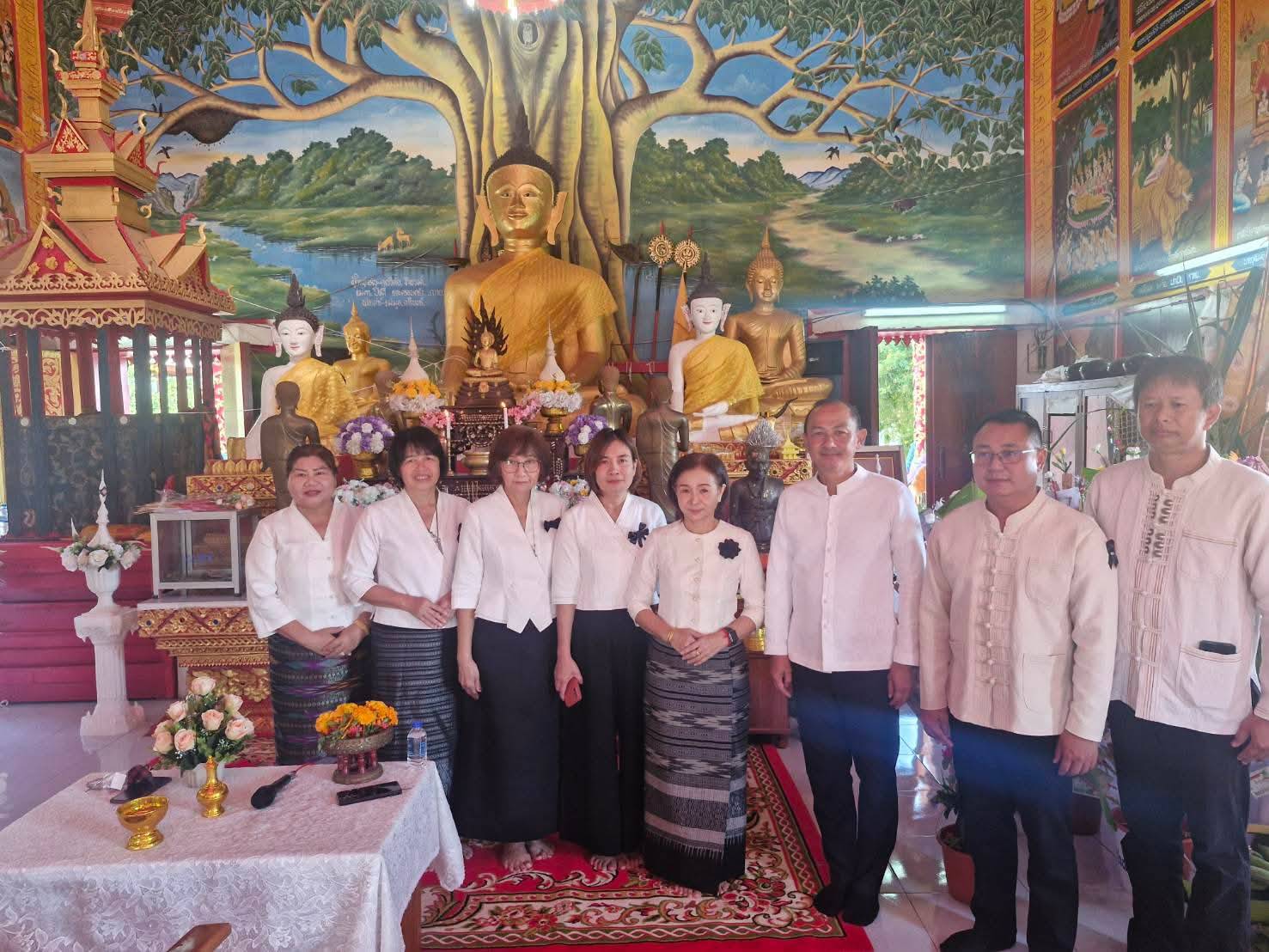 ร่วมงานประเพณีรทอดกฐินสามัคคีอำเภอเวียงสา ประจำปี พ.ศ. 2568